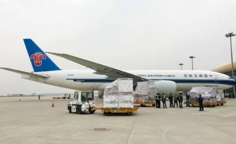 白城昆明机场物流助力鲜花输送全国